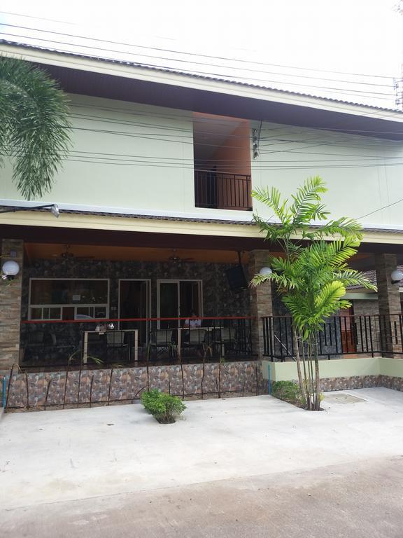 Nasa Mansion Appartement Phuket Buitenkant foto