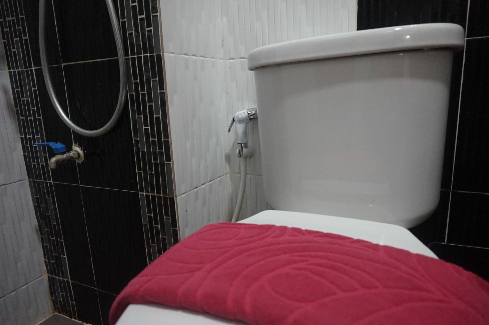 Nasa Mansion Appartement Phuket Buitenkant foto