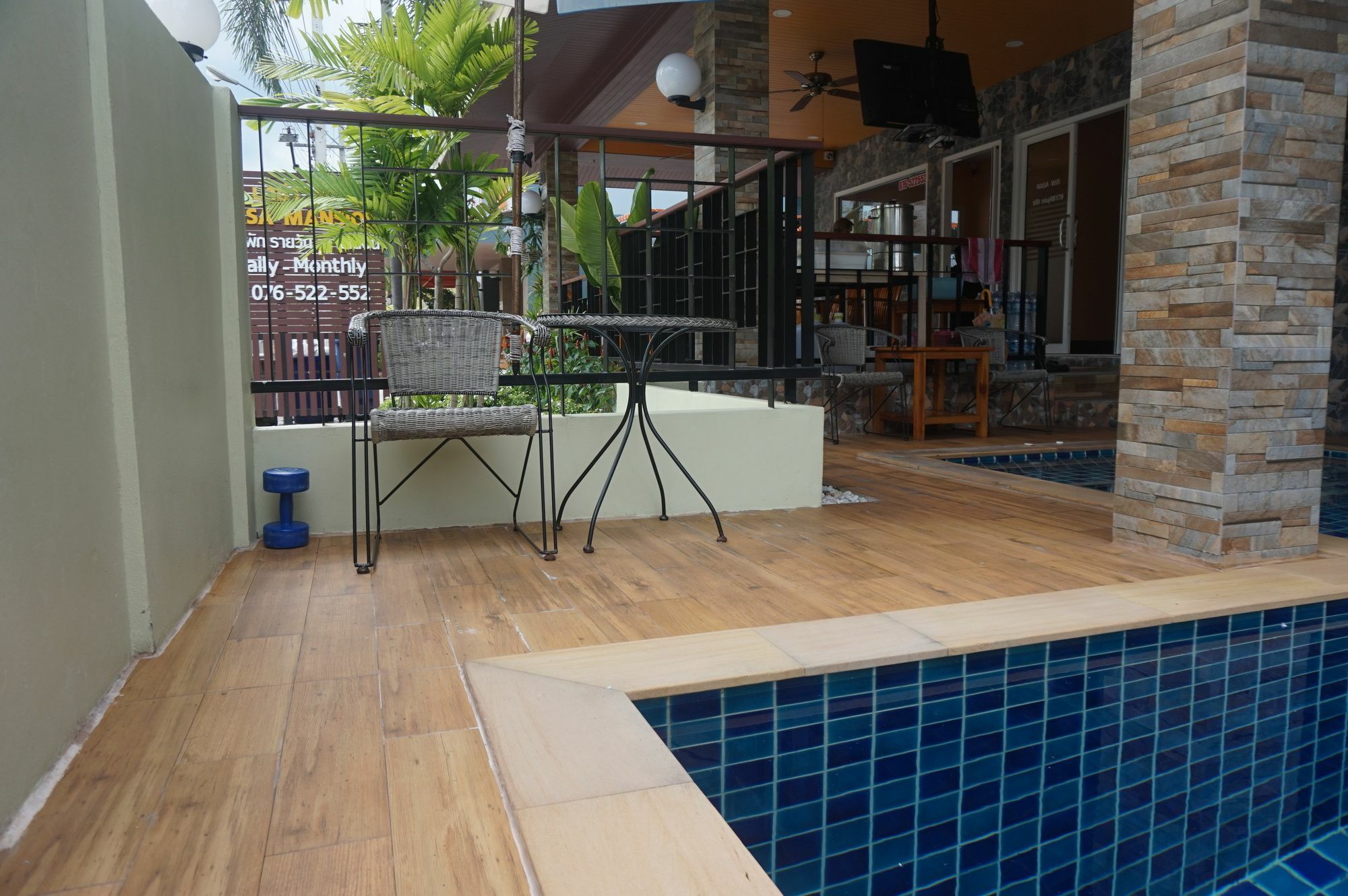 Nasa Mansion Appartement Phuket Buitenkant foto